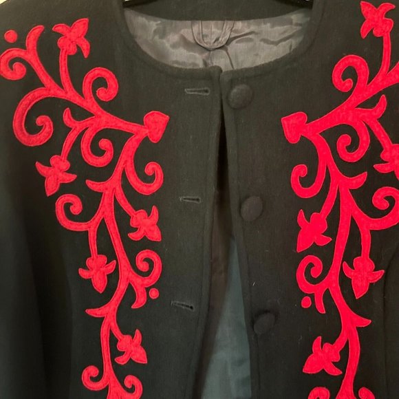 Jacket tailored Collarless Hip length Sz M Wool Blend Black with Red felt Floral - Picture 7 of 16